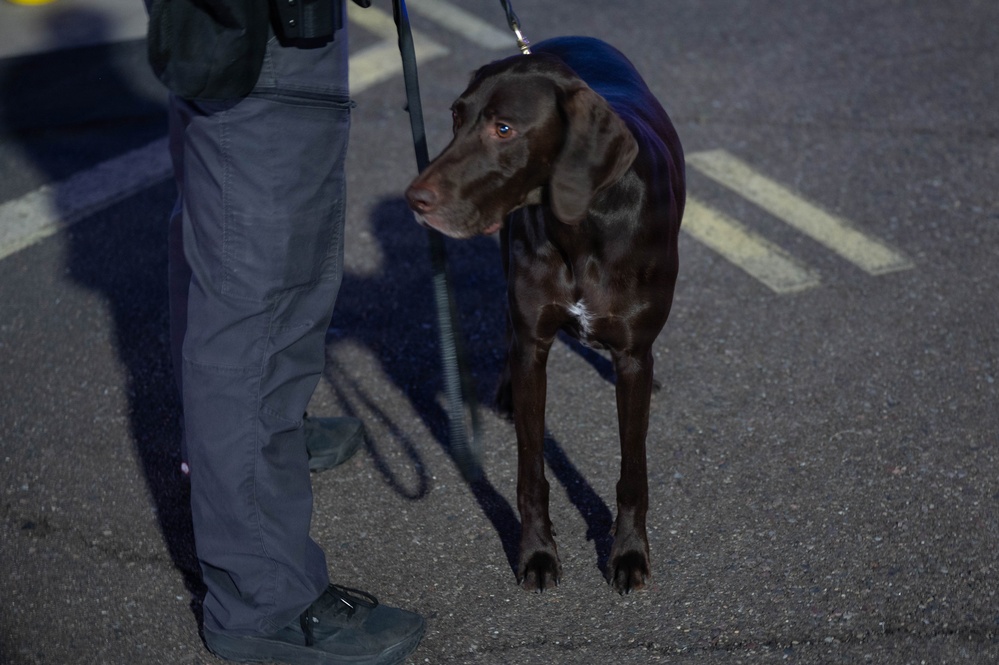 Phoenix Police Department Canines Support 161st Air Refueling Wing Vehicle Inspections