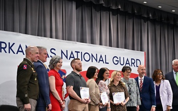 Arkansas celebrates April as Month of the Military Child