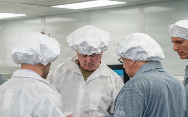 Tobyhanna showcases capabilities for senior Army leaders