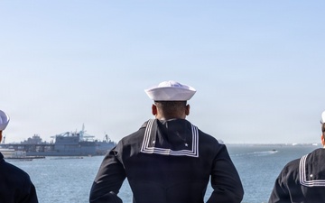 Daily Operations Aboard USS George H.W. Bush (CVN 77)