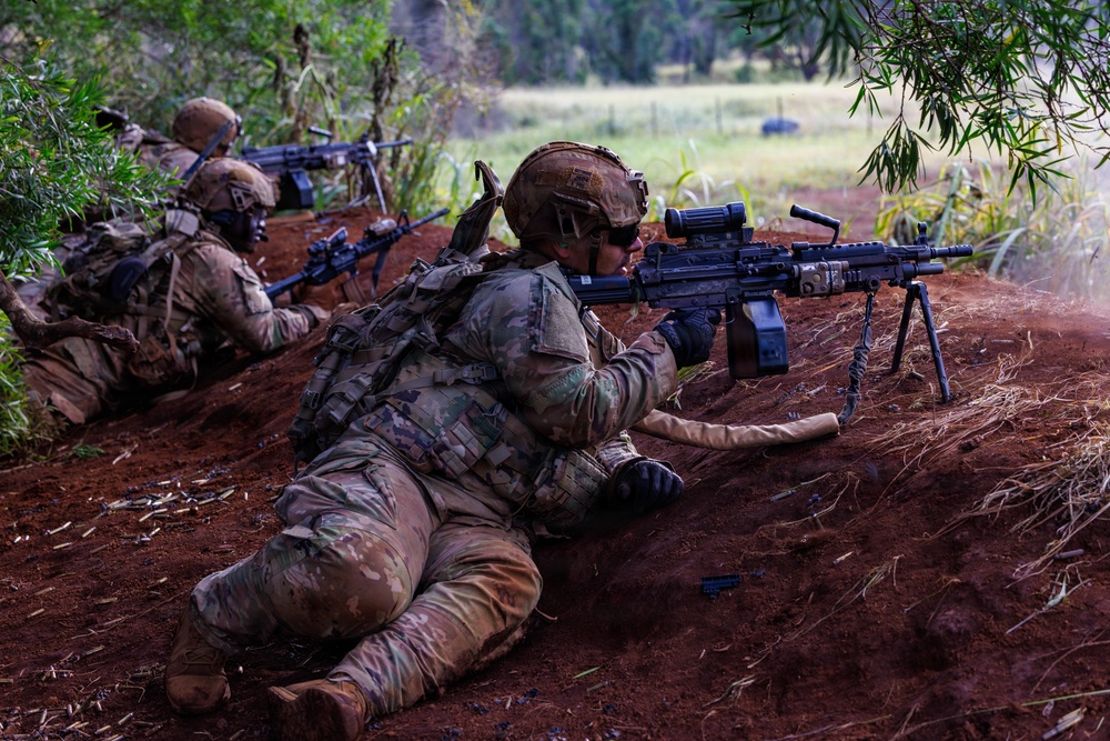 95th Combat Engineers conduct live-fire and breach training
