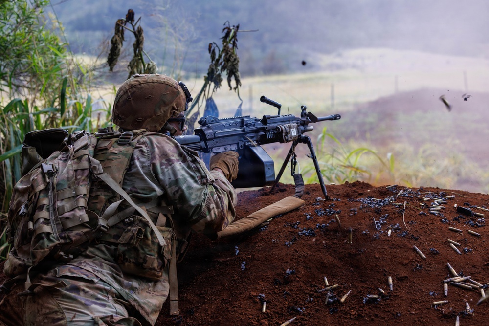95th Combat Engineers conduct live-fire and breach training