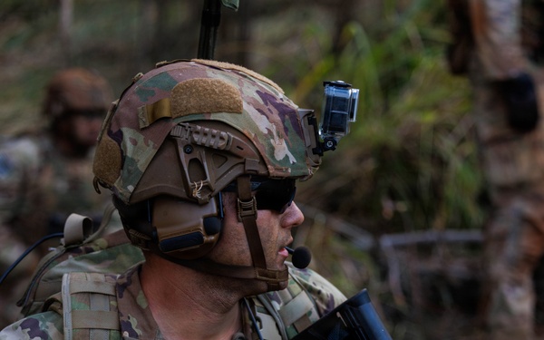 95th Combat Engineers conduct live-fire and breach training