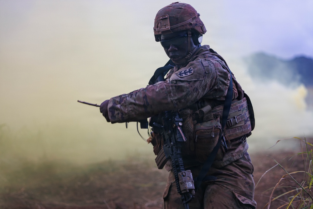 95th Combat Engineers conduct live-fire and breach training