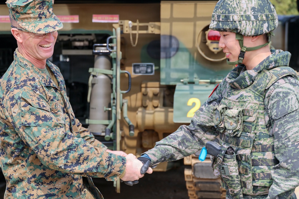 MARFORK, 3rd Marine Division Commanders visit 6TH ROKMC Brigade