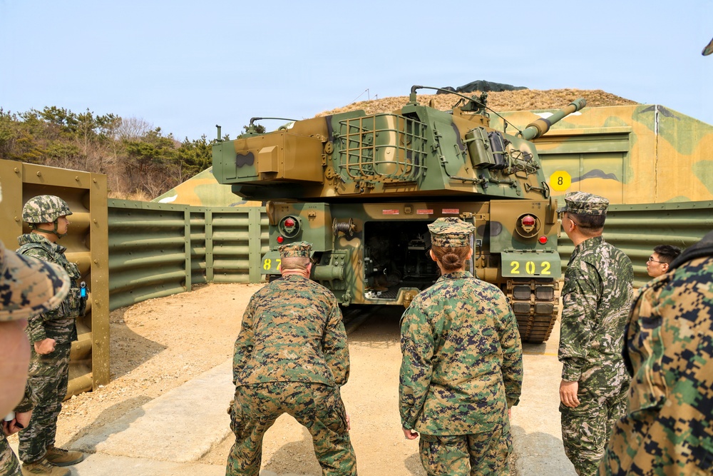 MARFORK, 3rd Marine Division Commanders visit 6TH ROKMC Brigade