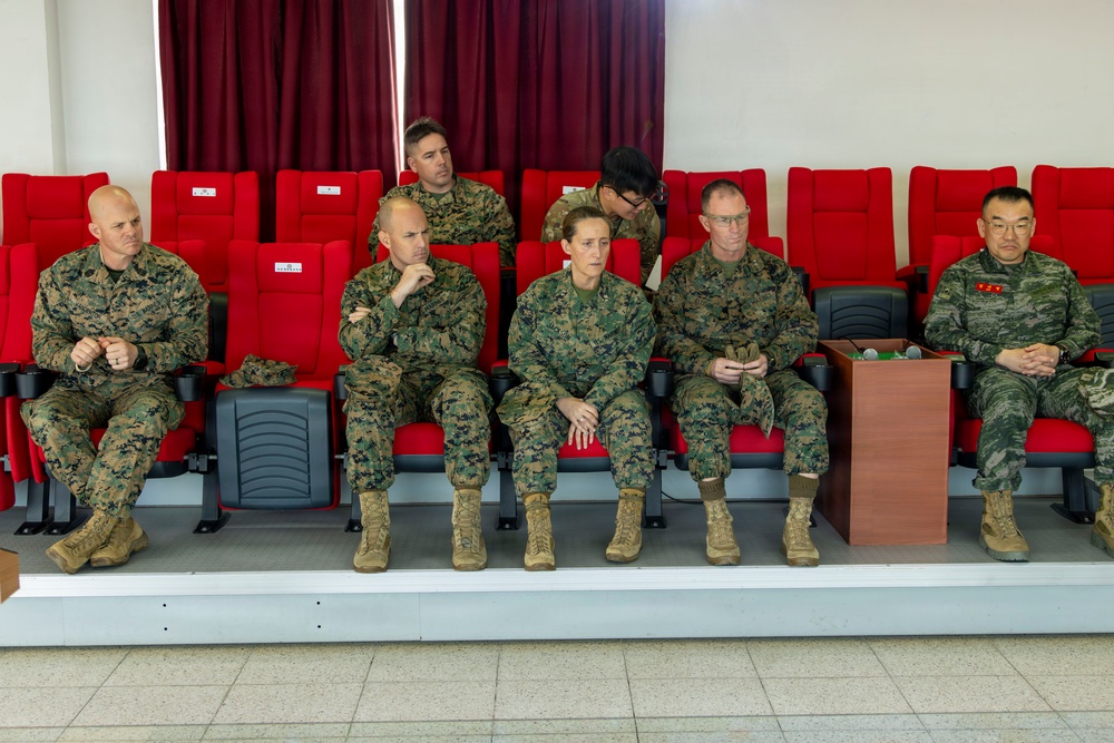 MARFORK, 3rd Marine Division Commanders visit 6TH ROKMC Brigade