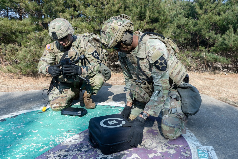 2CAB Soldiers Conduct Drone Reconnaissance During Talon Reach