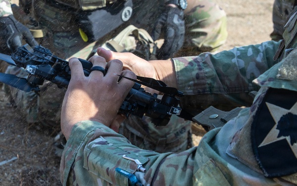 2CAB Soldiers Conduct Drone Reconnaissance During Talon Reach