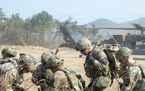 2CAB Soldiers Conduct Drone Reconnaissance During Talon Reach