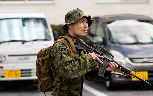 U.S. Marines, JGSDF Conduct Small Unit Leadership Evaluation