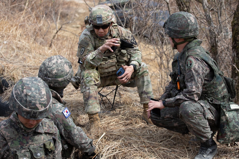 1-38 Field Artillery Regiment conducts combined joint live fire exercise with ROK Army and U.S. Marine Corps
