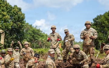 Hawaii National Guard assists Waialua residents with flood debris removal