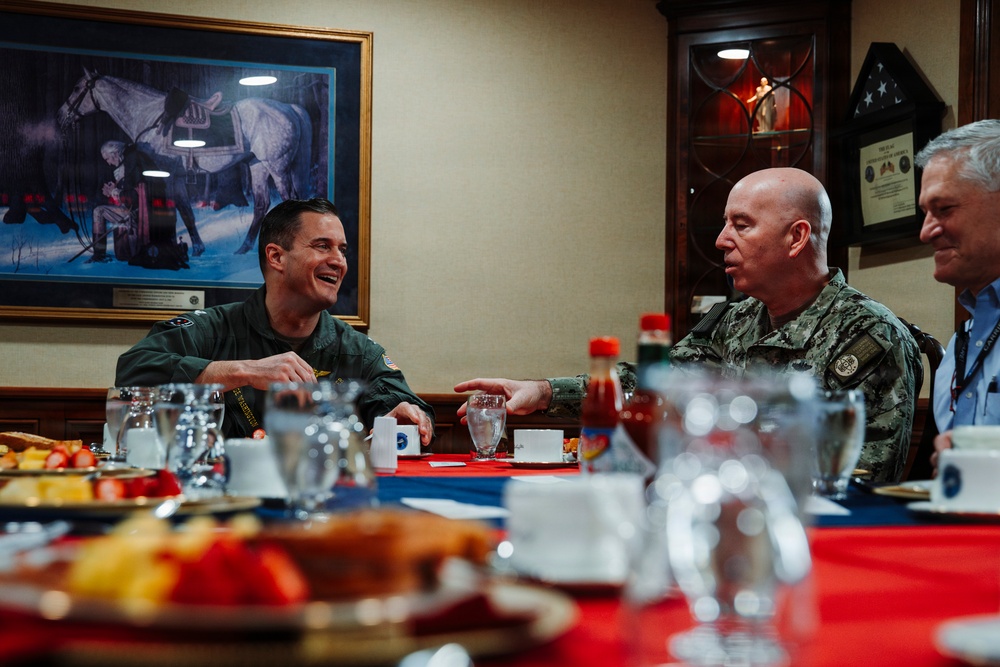 George Washington Hosts Naval Reactors