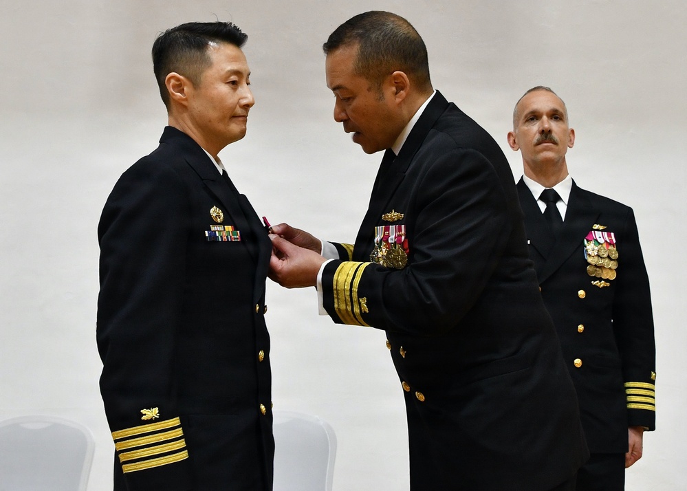 NAVSUP FLC Yokosuka Holds Change of Command Ceremony