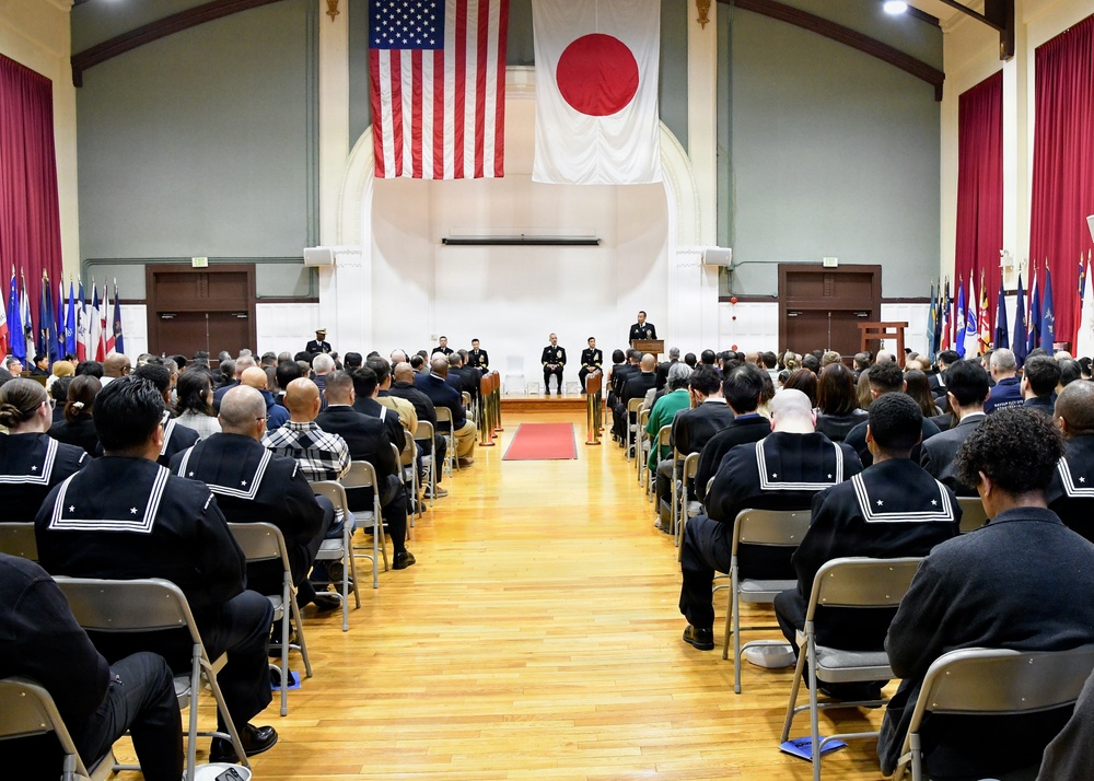 NAVSUP FLC Yokosuka Holds Change of Command Ceremony