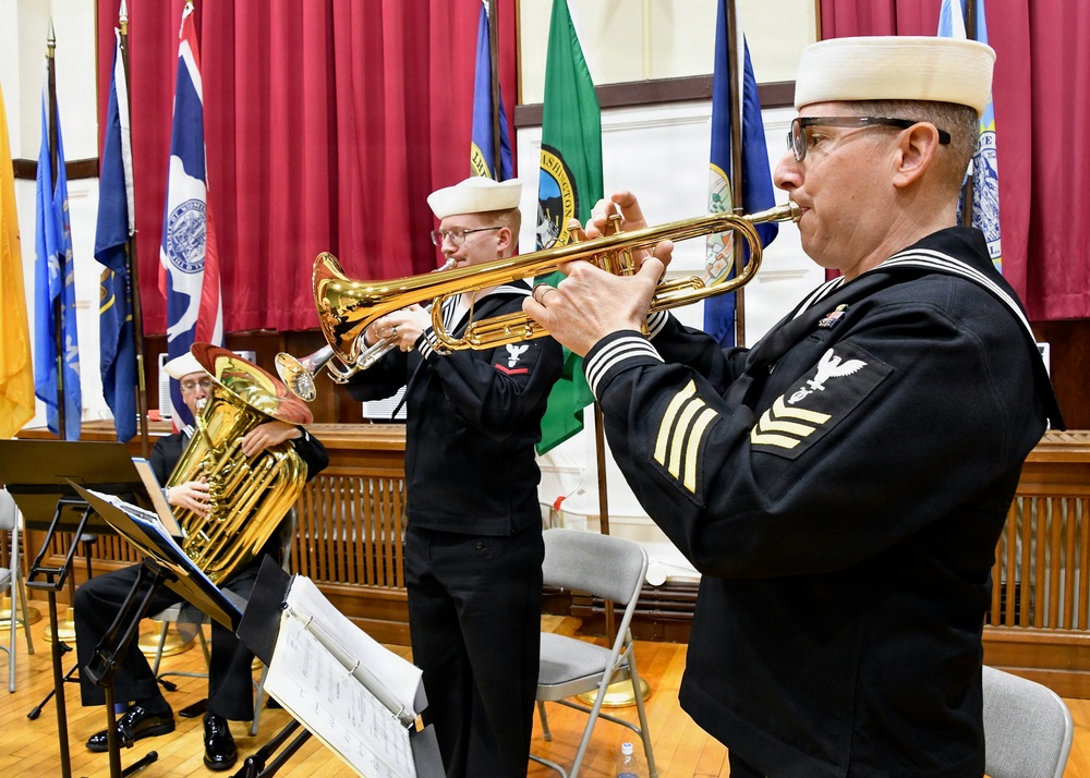 NAVSUP FLC Yokosuka Holds Change of Command Ceremony