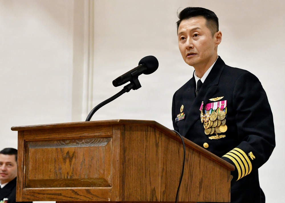 NAVSUP FLC Yokosuka Holds Change of Command Ceremony