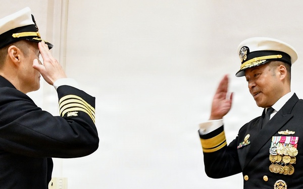 NAVSUP FLC Yokosuka Holds Change of Command Ceremony