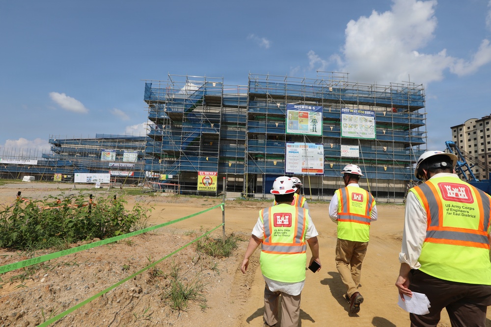 Mr. Jose E. Sánchez Visit to USACE FED and K-water