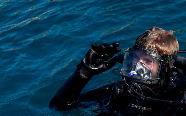 Underwater Construction Team 1 conducts bilateral diving operations in Cartagena, Spain