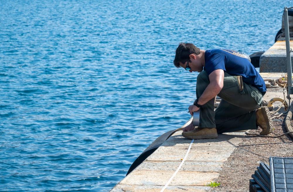 Underwater Construction Team 1 conducts bilateral diving operations in Cartagena, Spain