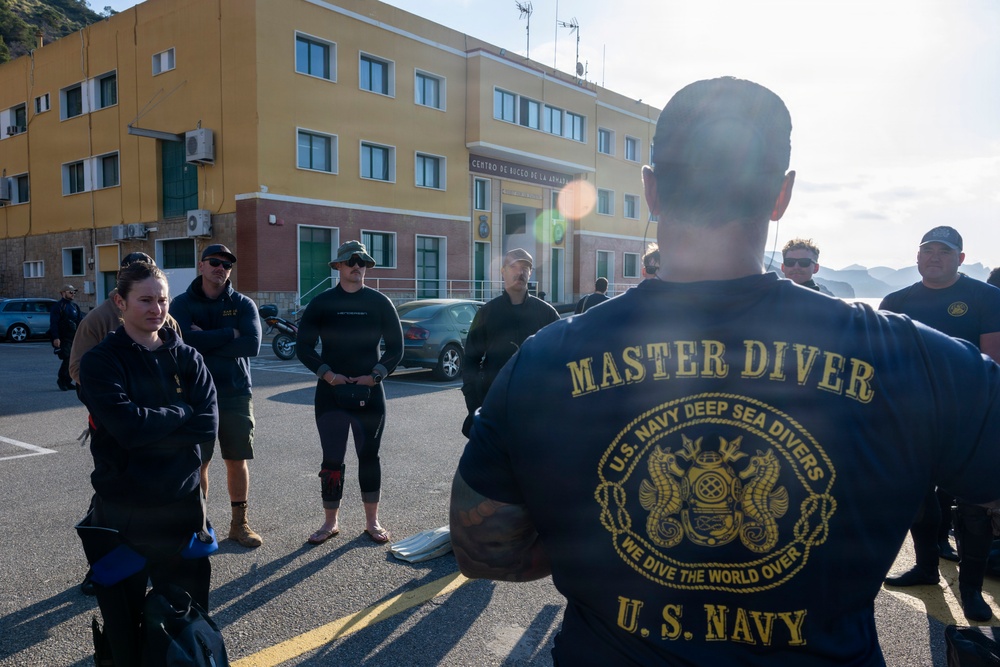 Underwater Construction Team 1 conducts bilateral diving operations in Cartagena, Spain