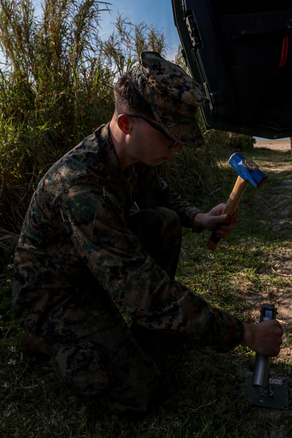 5th Air Naval Gunfire Liaison Company Marines conduct dry close air support training