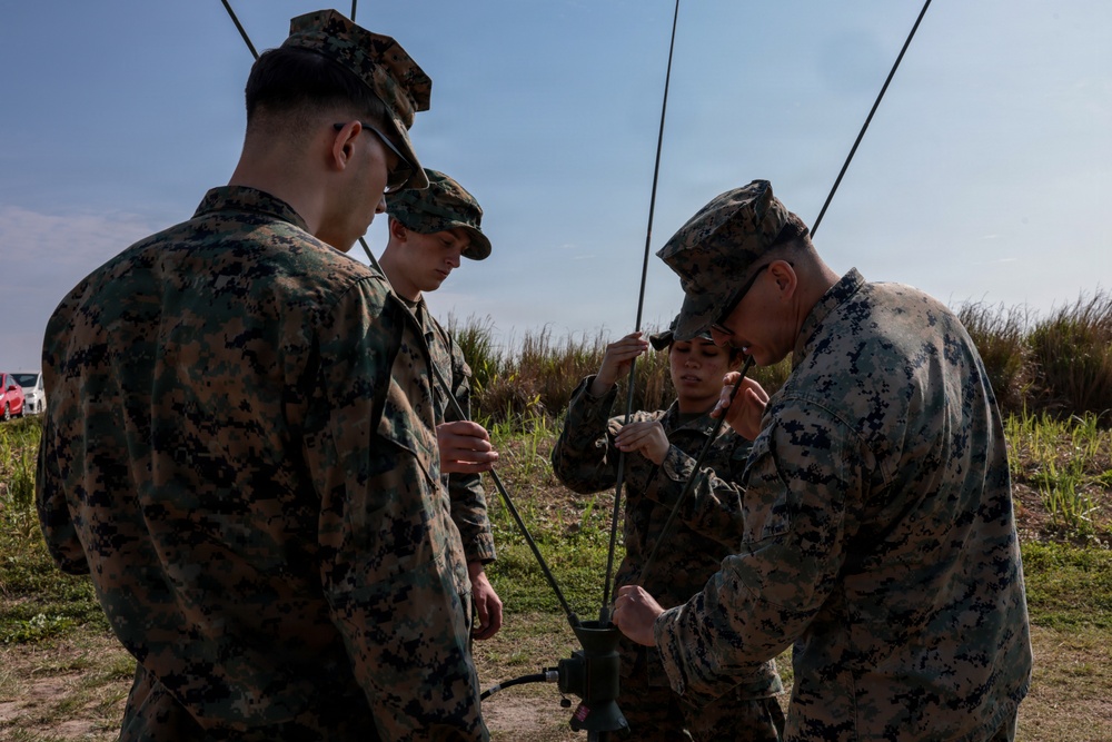5th Air Naval Gunfire Liaison Company Marines conduct dry close air support training