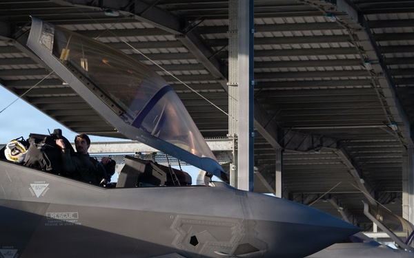 48 FW F-35s conduct daily operations
