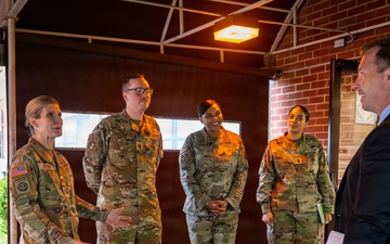 Assistant Secretary of the Navy for Manpower and Reserve Affairs visits  Fort Dix MEPS