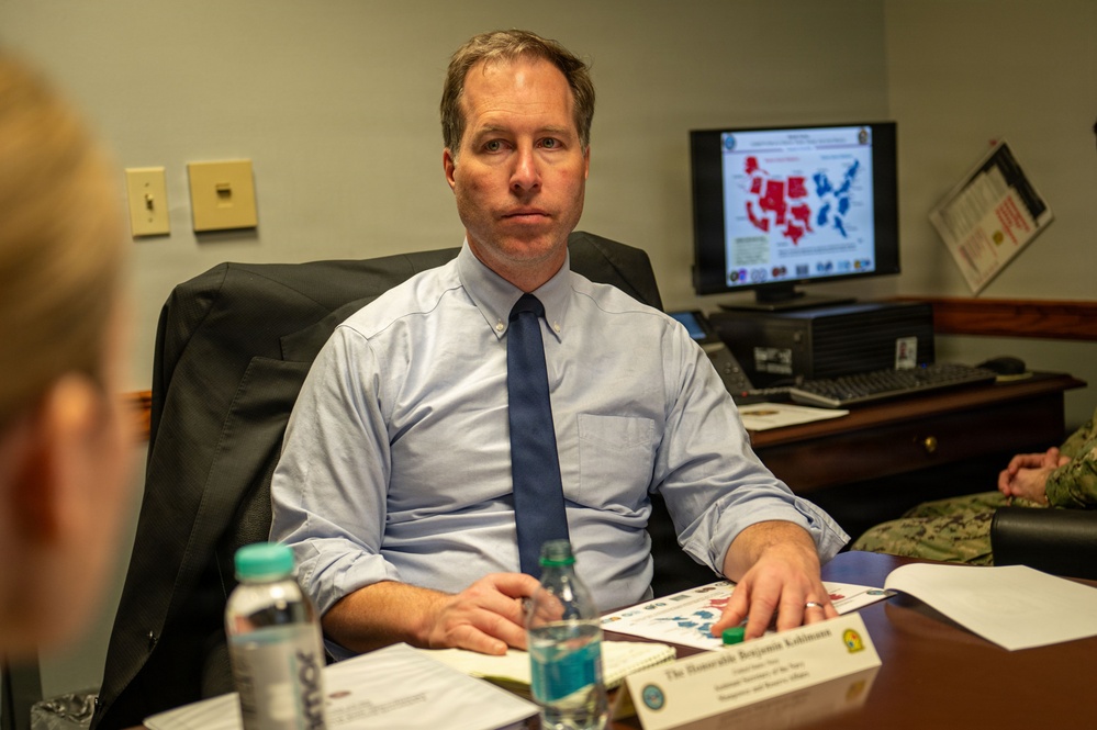 Assistant Secretary of the Navy for Manpower and Reserve Affairs visits  Fort Dix MEPS