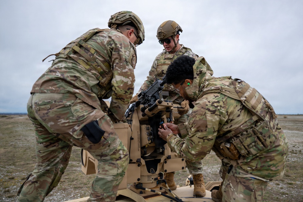 Aviano Hosts 39th SFS for CROWS Training