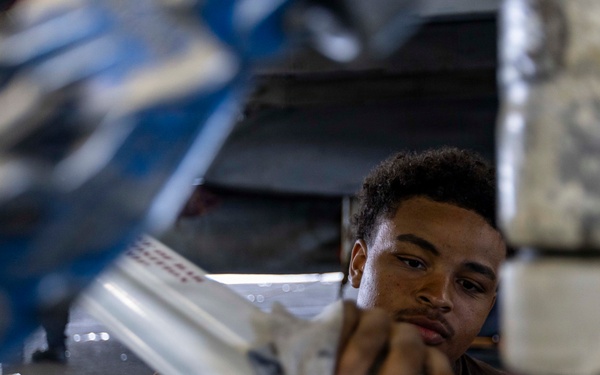 USS Abraham Lincoln Conducts Flight Operations During Operation Epic Fury