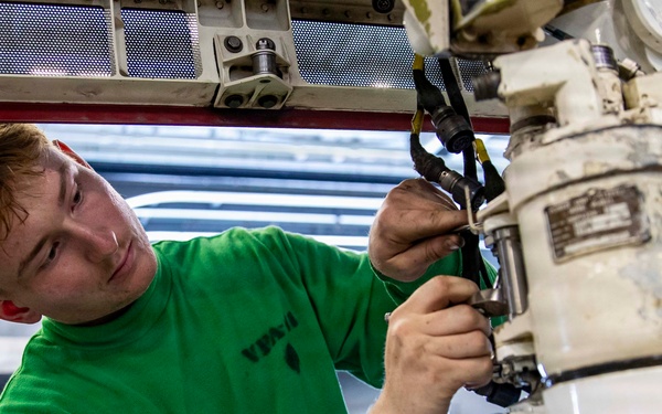 USS Abraham Lincoln Conducts Operations During Operation Epic Fury