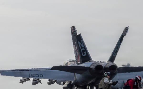 USS Abraham Lincoln Conducts Flight Operations During Operation Epic Fury