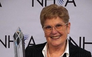 Sound of success: Defense Health Agency audiologist awarded for decades of warfighter hearing health