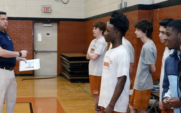 Air Force Reserve recruiters bridge the gap, connect with future Airmen