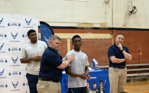 Air Force Reserve recruiters bridge the gap, connect with future Airmen