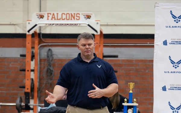 Air Force Reserve recruiters bridge the gap, connect with future Airmen