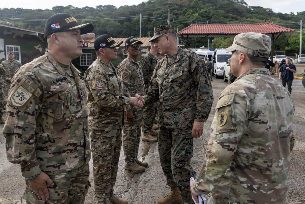 SOUTHCOM Commander Visits Panama to Strengthen Regional Partnerships