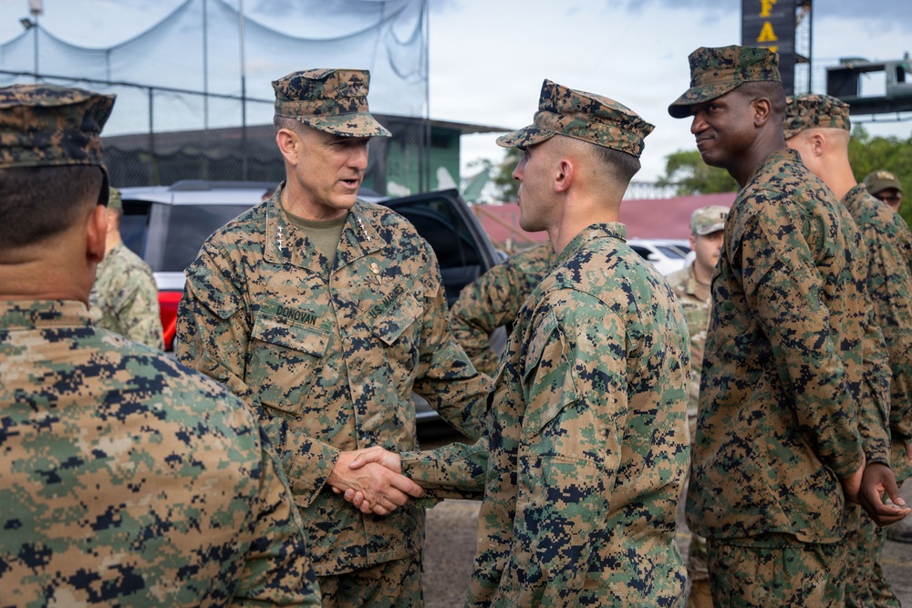 SOUTHCOM Commander Visits Panama to Strengthen Regional Partnerships