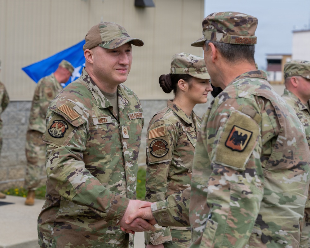 Chief of the National Guard Bureau visits 181st Intelligence Wing