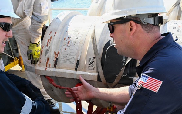 Coast Guard conducts commercial vessel inspection