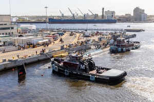 NEWSCAST 18 DEC 25: CFAS Holiday Party & U.S.-ROK Joint Naval Exercise