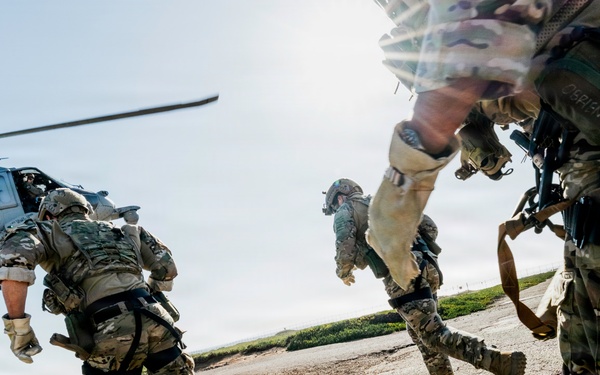 Technicians Practice Daytime Fast-Roping Techniques