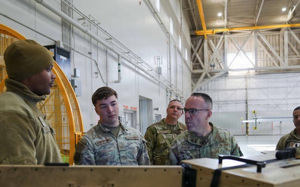 AFRL Command Chief explores 25th AMXS technology