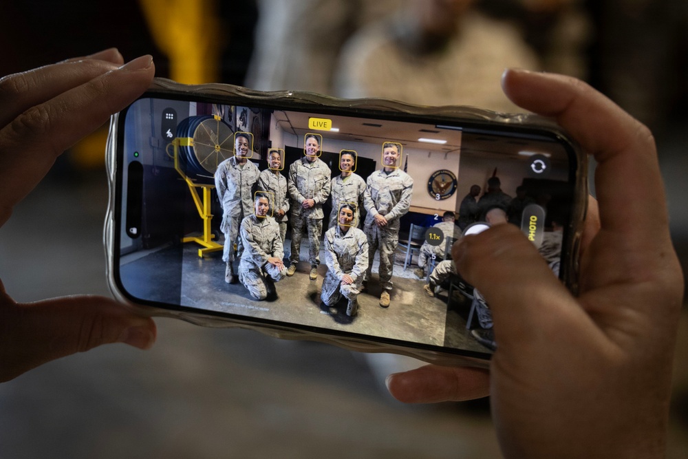 SMMC visits VMM-162 (REIN), VMM-362 (REIN) for RIP/TOA