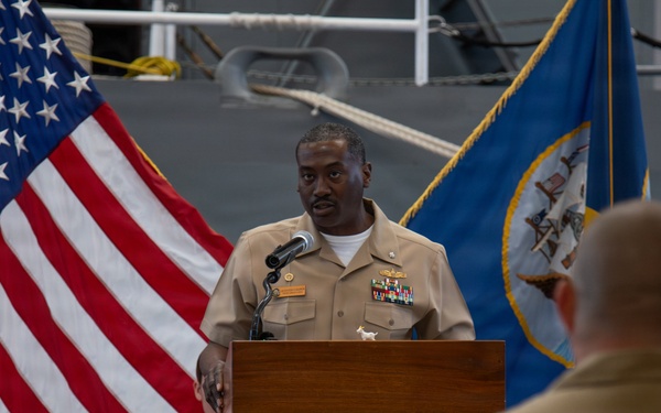 Surface Warfare Engineering School Command (SWESC) and Surface Combat Systems Training Command (SCSTC) Great Lakes hold 133rd Navy Chief Birthday Ceremony