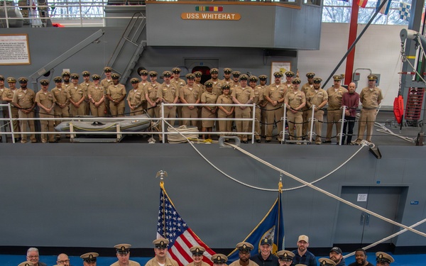Surface Warfare Engineering School Command (SWESC) and Surface Combat Systems Training Command (SCSTC) Great Lakes hold 133rd Navy Chief Birthday Ceremony